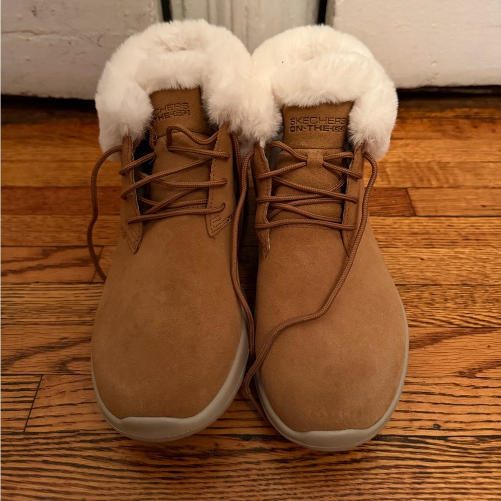 Skechers Brown Boots with White Fur Lining